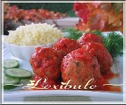 Boulettes de dindon à l'espagnole avec riz au safran