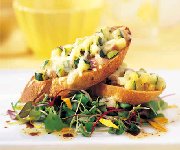 Bruschetta aux courgettes gratinée au fromage Suisse canadien