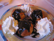 Profiteroles au chocolat