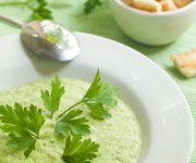 Soupe au brocoli et au fromage